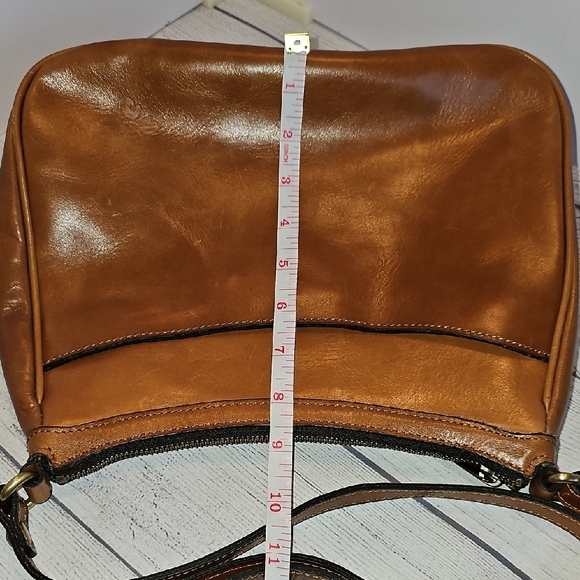 Patricia Nash Braydon Hobo Brown Leather Bag - Picture 16 of 16